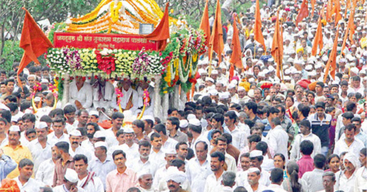 Sant Tukaram Palkhi in Pandharpur Wari
